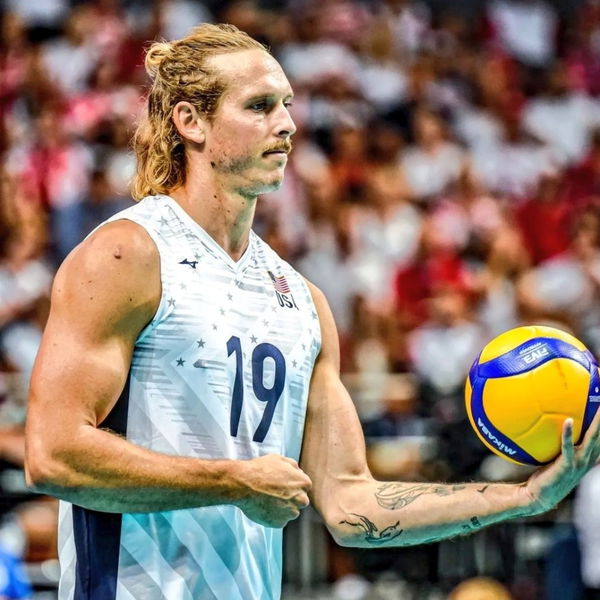 Taylor Averill USA Men&#8217;s Volleyball, Source &#8211; X