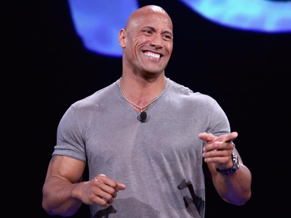 Does Dwayne 'The Rock' Johnson Lie About His Height? - EssentiallySports