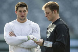 NFL, American Football Herren, USA 2012: Chargers vs Jets DEC 23 December 23, 2012: New York Jets quarterback Tim Tebow
