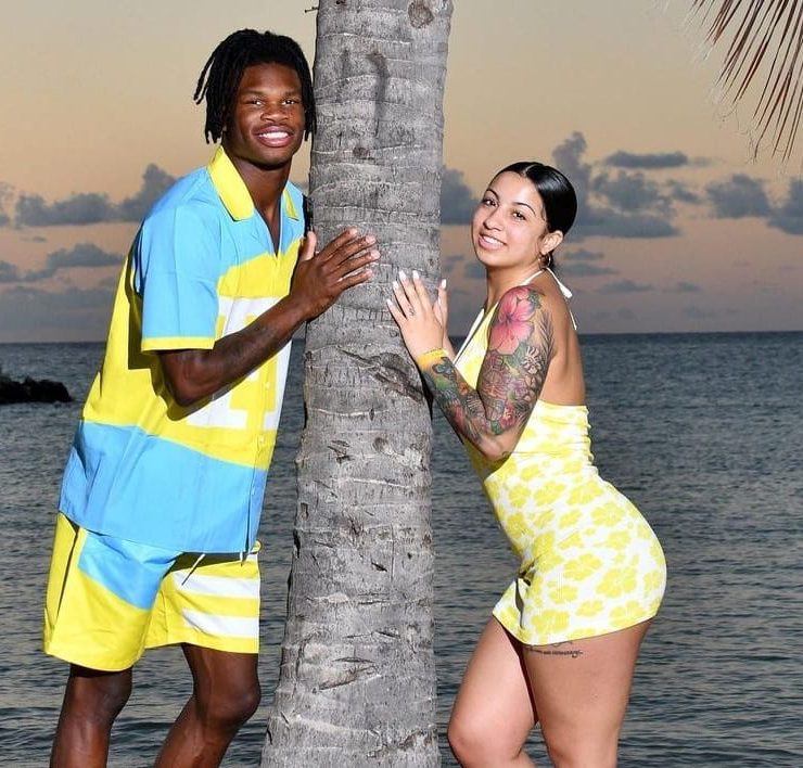 Colorado's $2 Million Rising Star Travis Hunter and Girlfriend Leanna Open  the Doors to Their Lavish Mansion - EssentiallySports