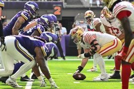 NFL: San Francisco 49ers at Minnesota Vikings