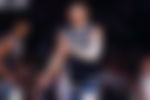 article-image