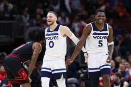 NBA: Minnesota Timberwolves at Chicago Bulls