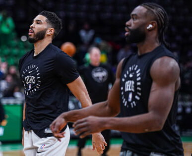 Jayson Tatum Urges Calm in Locker Room as Jaylen Brown Issues Powerful