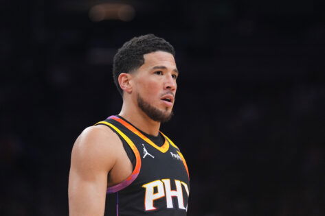 Suns’ Unfair Treatment of Devin Booker Called Out Amid $150M Contract Talks