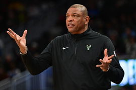 NBA: Dallas Mavericks at Milwaukee Bucks