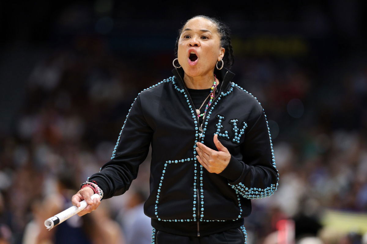 Dawn Staley Explains Why South Carolina Was Forced to Adjust in Road Win at Florida