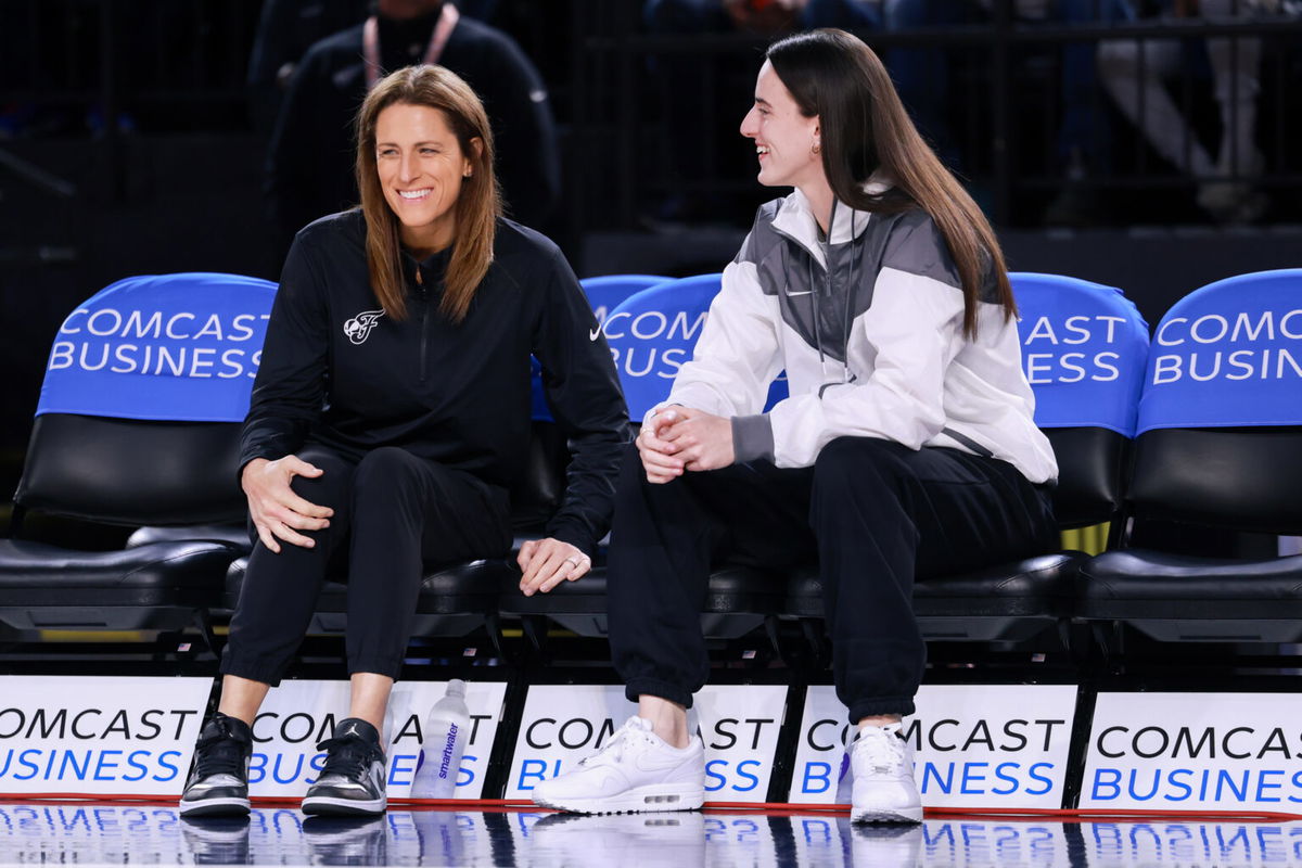 All Signs Point To Trouble for Indiana Fever HC After National Reporter Sounds Alarm on Caitlin Clark's Teammate - EssentiallySports