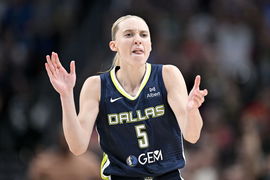WNBA: Indiana Fever at Dallas Wings