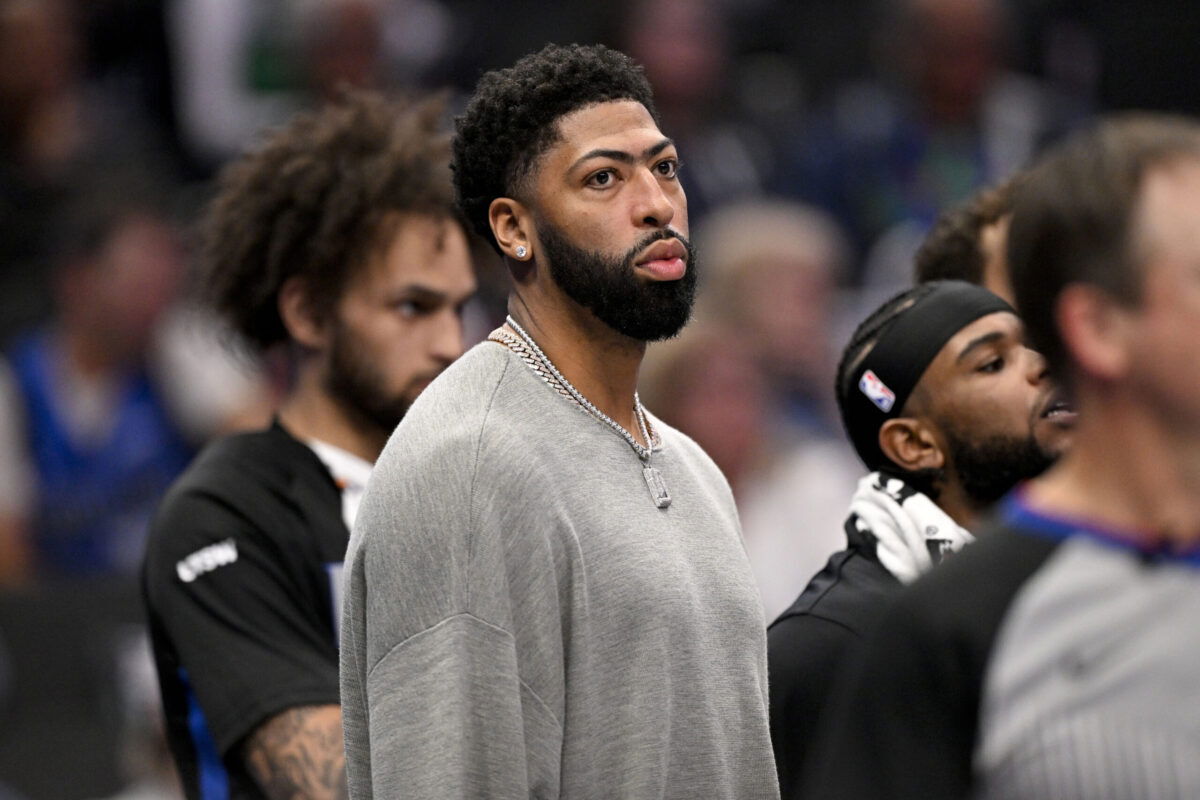 Anthony Davis’ $39M Decision Seemingly Vanquishes Lakers Reunion Hopes Despite Reported Mavs Exit Plan