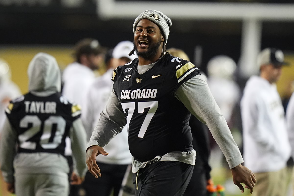 Ex-Colorado Athlete Left Deion Sanders For $4M; Now Ready To “Go To War” For New Head Coach