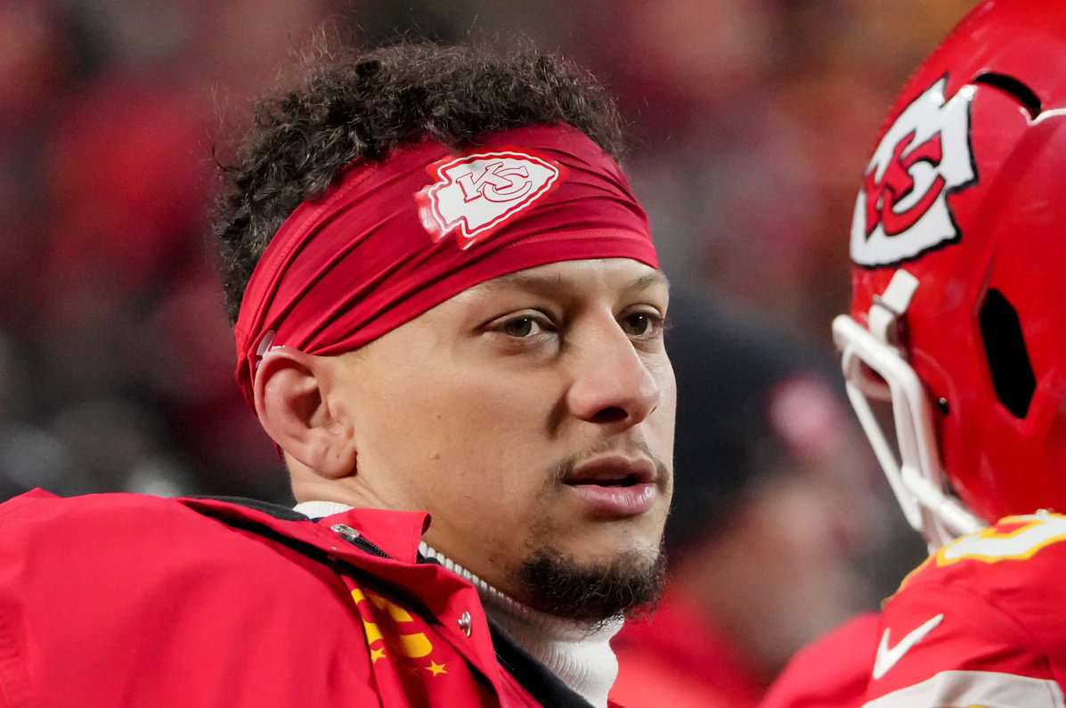 如果 NFL 在訓練營前未通過測試,酋長隊將面臨將帕特里克·馬霍姆斯和其他受傷球員列入 PUP 名單的風險