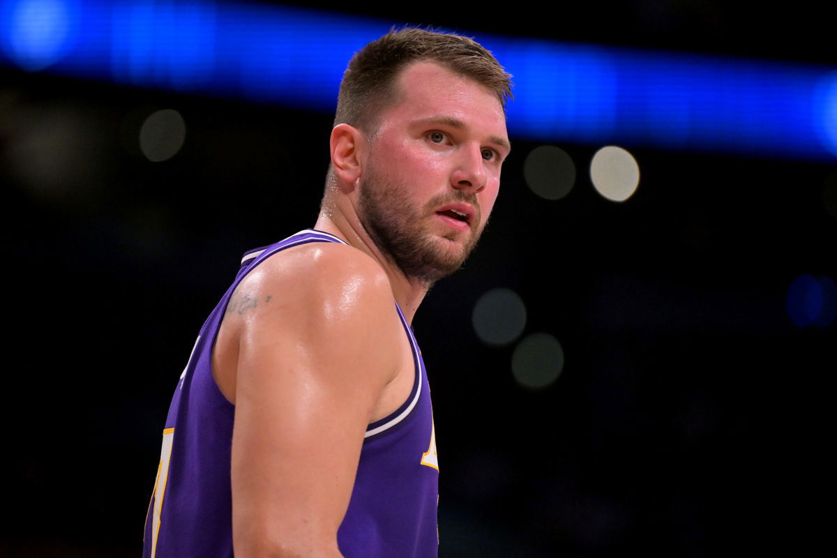 Doctor Pinpoints Risk in Luka Doncic Injury After Mid Game Exit in Lakers vs 76ers