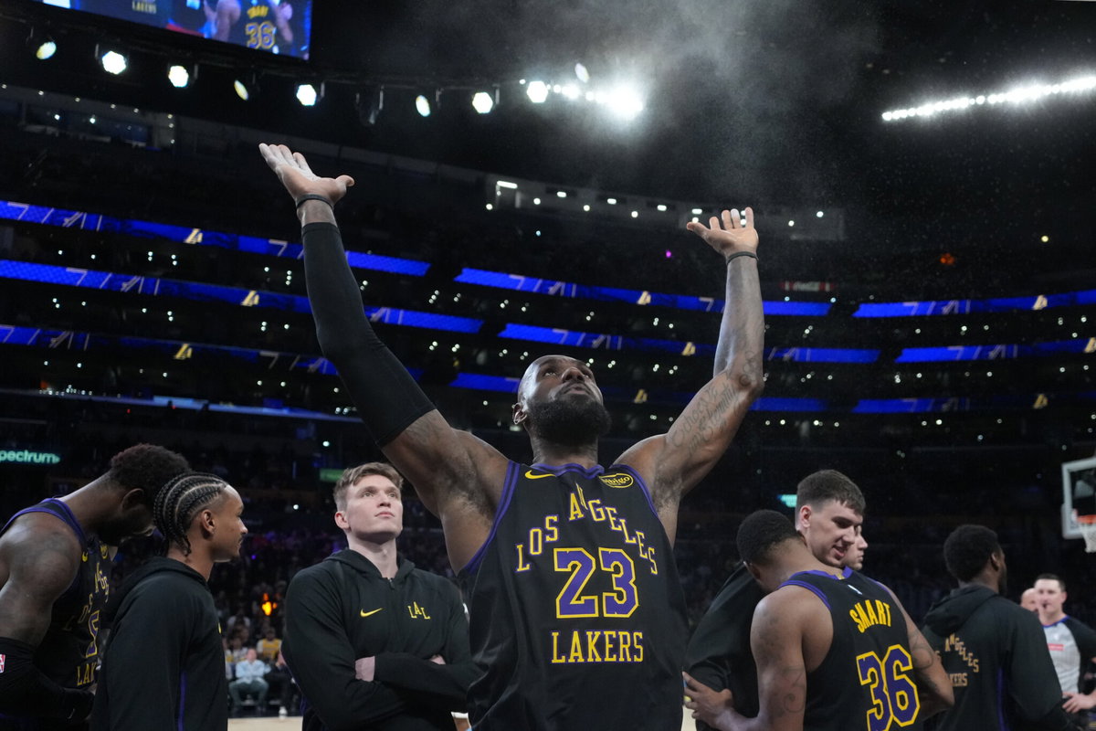 Lakers Playoff Scenarios: On Which Seed Could LeBron James and Co. Finish?  Possible Match-Ups for Each Seed - EssentiallySports