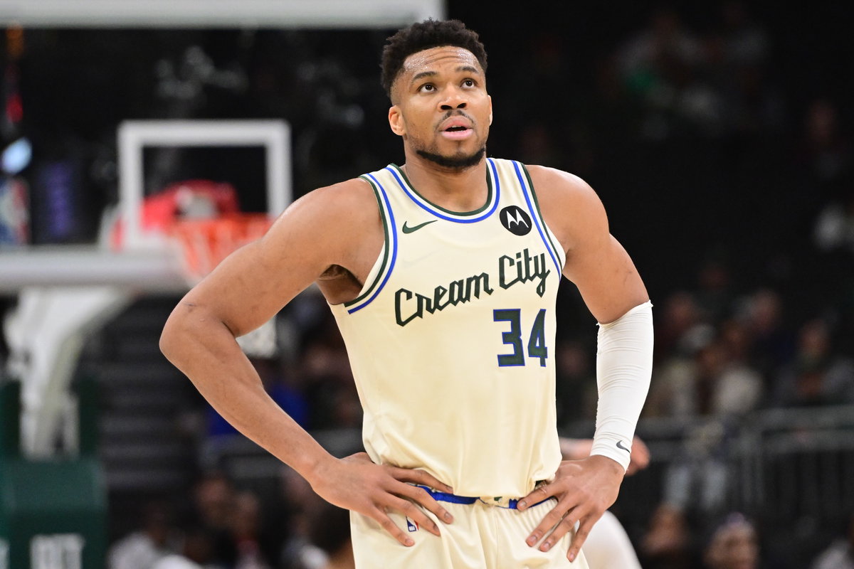 Giannis Antetokounmpo’s Teammate Reveals Only Condition That Would Convince Star to Stay With Bucks