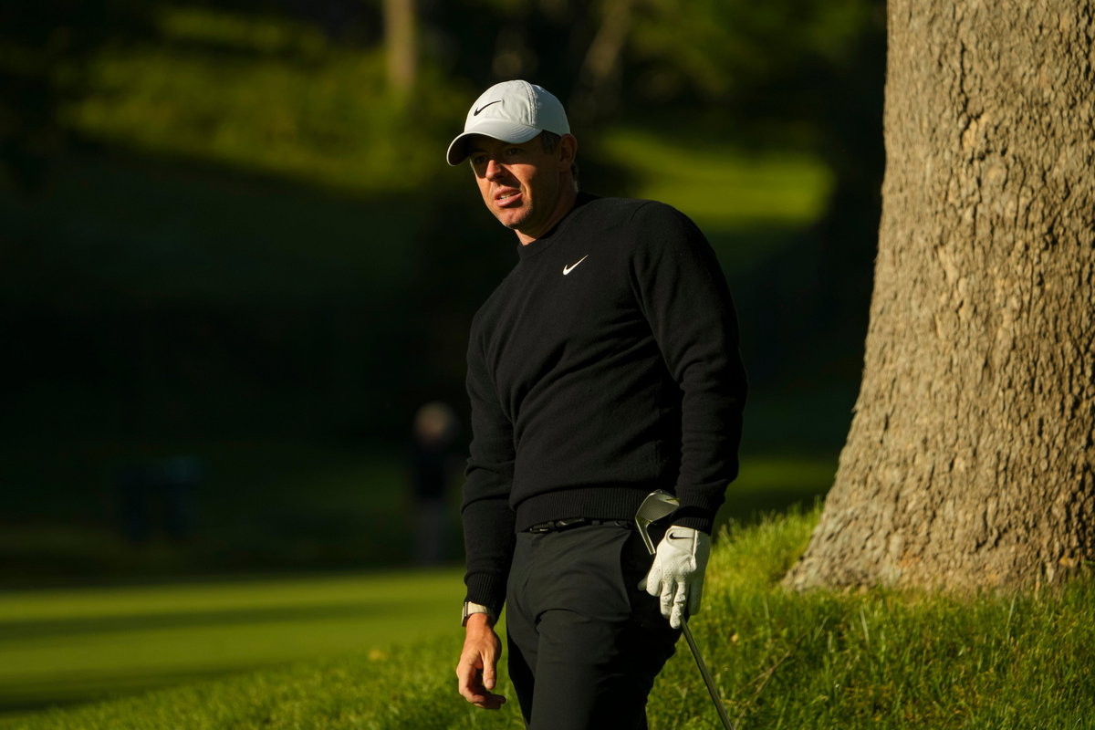Rory McIlroy Incident Ignites Fury After Female Fan Picks Up His Golf Ball at U.S. Open
