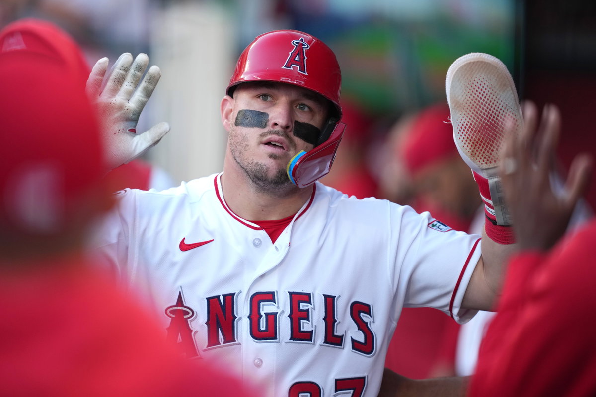 Mike Trout Sets Record Straight Ahead of All-Star Game as Trade Rumors Swirl