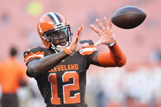 Sep 1, 2016; Cleveland, OH, USA; Cleveland Browns wide receiver Josh Gordon (12) warms up before the game between the Cleveland Browns and the Chicago Bears at FirstEnergy Stadium. Mandatory Credit: Ken Blaze-USA TODAY Sports