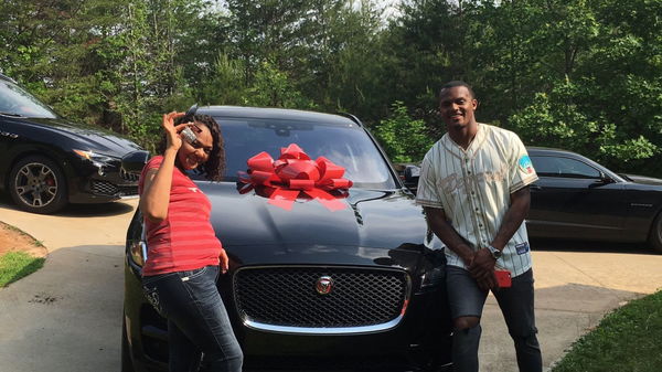 Deshaun Watson with his mother