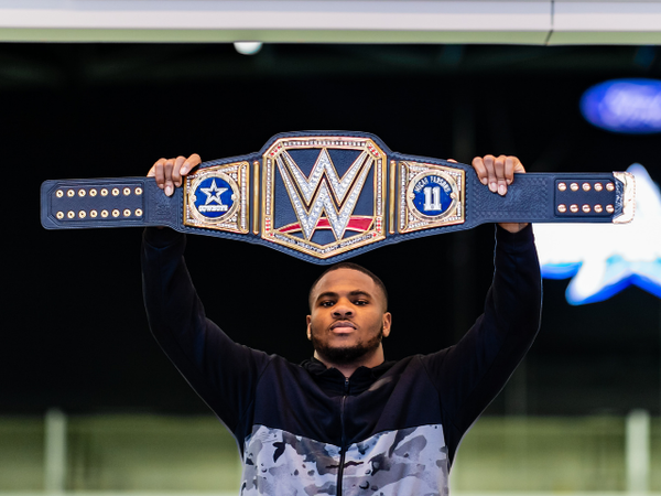 WWE Gives Brock Lesnar Treatment to Dallas Cowboys LB Micah Parsons in  Jaw-Dropping Gesture - EssentiallySports