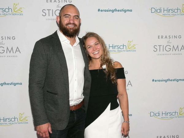 Wwe Superstar Ronda Rousey And Travis Browne Reveal Their Baby's Gender 