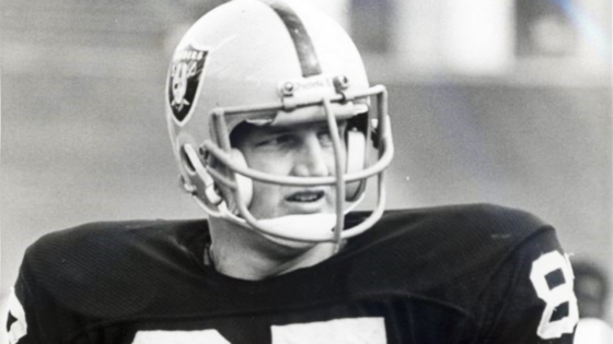 Patriots Veteran Exposes Team’s Mistreatment of 70-YO TE Days After Super Bowl Winner’s Tragic Demise