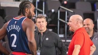 Clippers owner with Kawhi Leonard