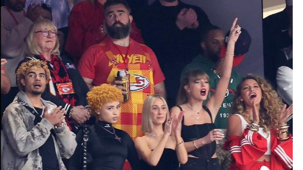 Taylor Swift and Jason Kelce