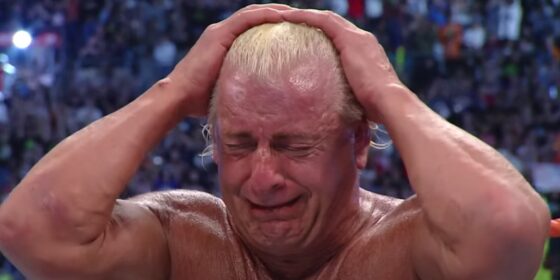 “RIP”: Ric Flair Mourns ‘Best Friend’ Death As Bears Chariman, NFL Fans Grieve Legend’s Passing Who battled ALS for 3 Years
