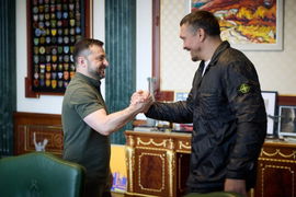 Volodymyr Zelenskyy, Oleksandr Usyk