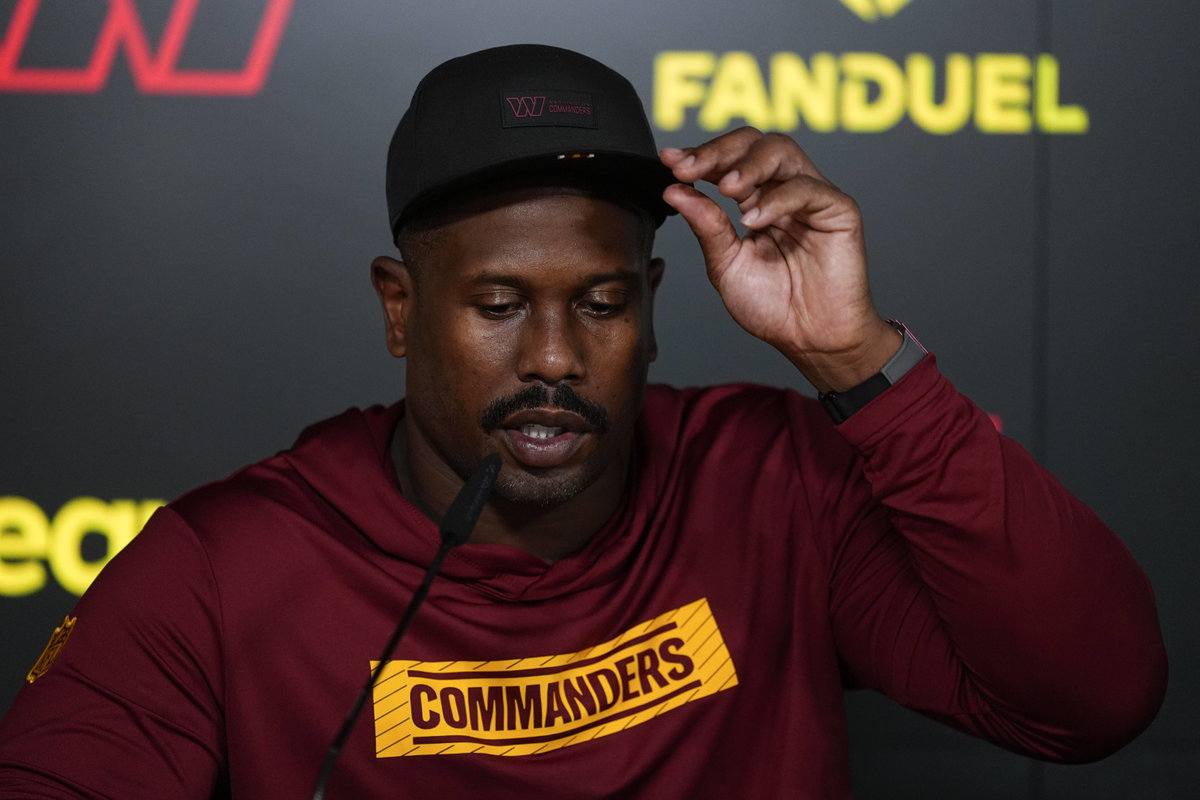 Von Miller Opens Door to Cowboys As He Reveals True Post-Retirement ...