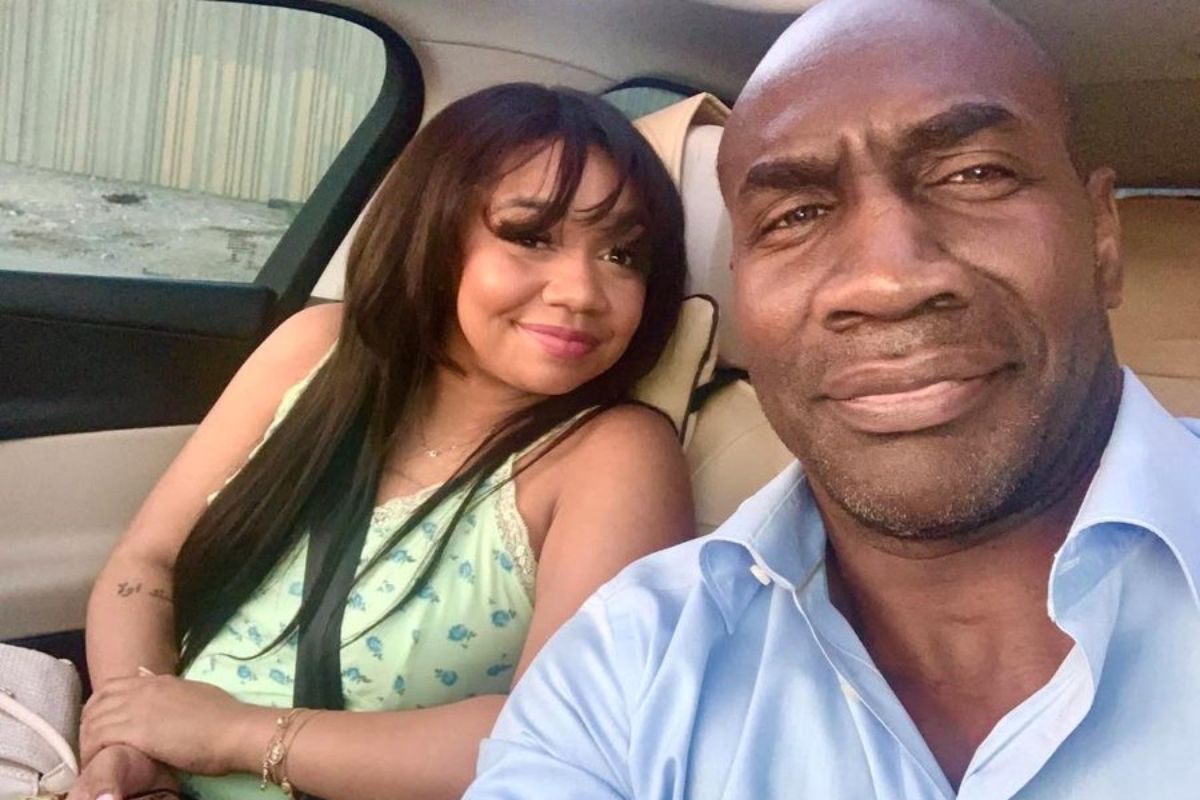 Ex-Cardinals Player Files New Lawsuit After Police Mistakenly Detained Him & His Daughter at Airport