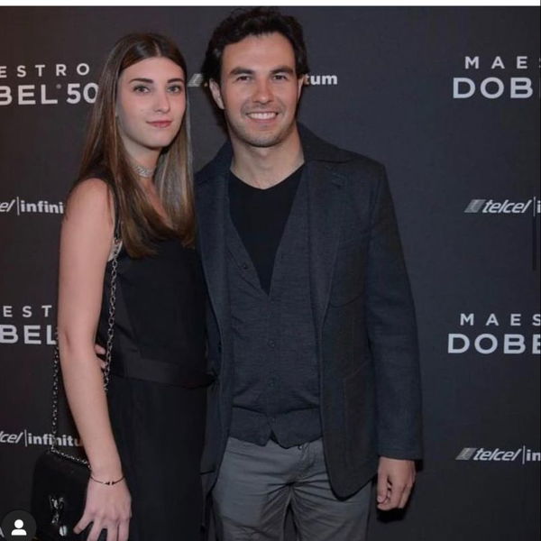 Who is Sergio Perez's wife Carola Martinez and how many children