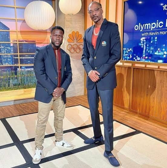 “Athletes Sleeping on the Cardboard Boxes” Snoop Dogg and Kevin Hart