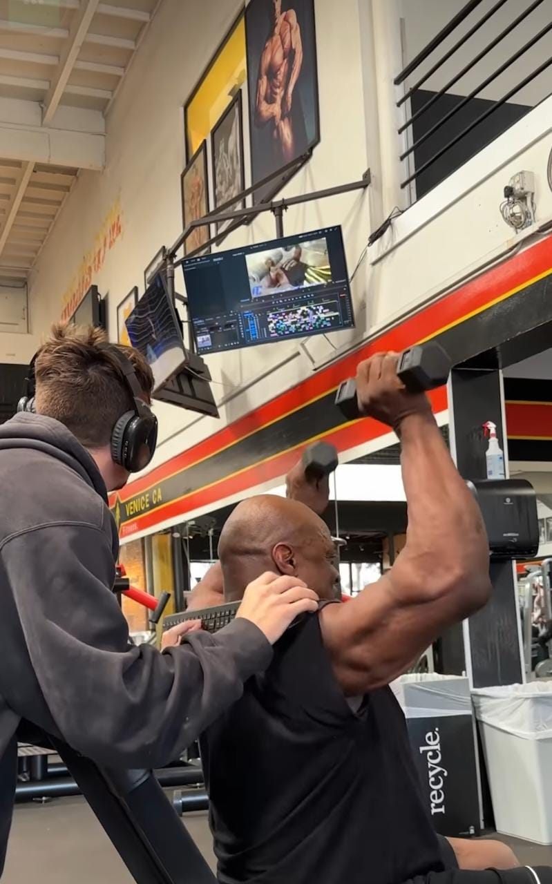 Ronnie coleman shoulder discount press