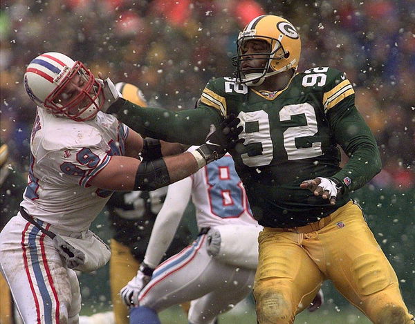 Reggie White Dies at Age 43