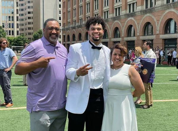 Caleb Williams&#8217; family