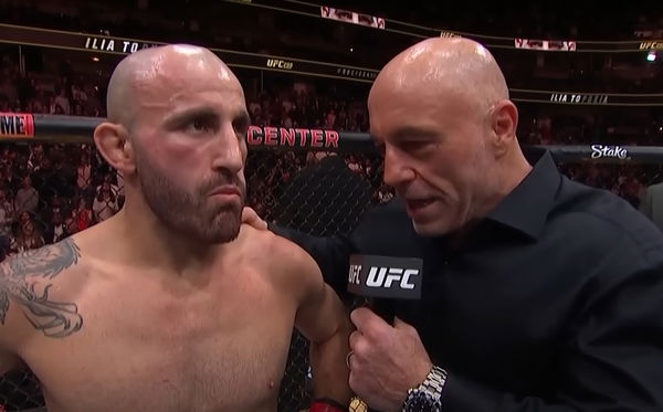 Alexander Volkanovski and Joe Rogan