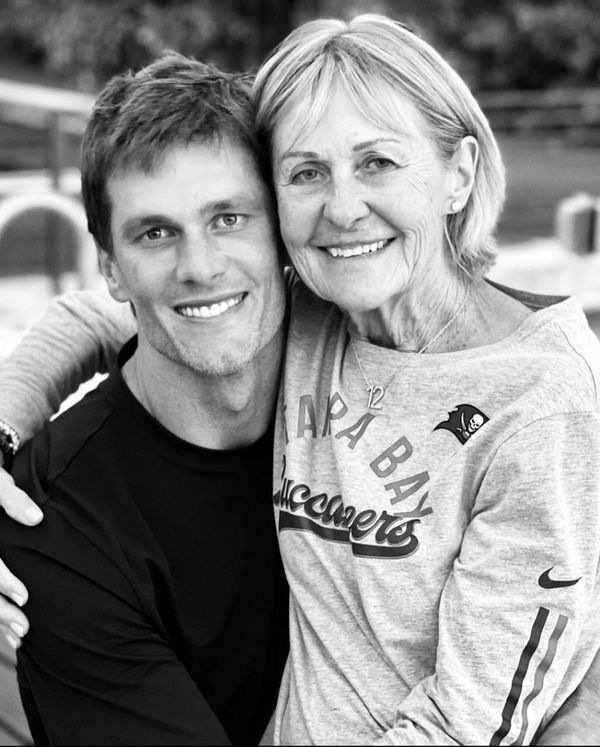 Tom Brady mom