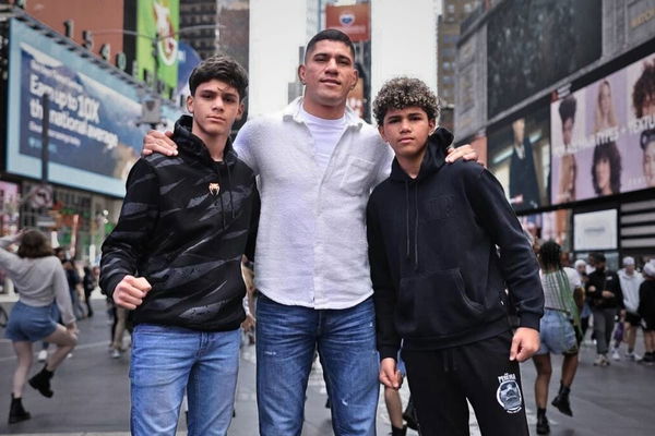 Alex Pereira Children: UFC Champâ€™s Soft Side for Sons From First Wife ...