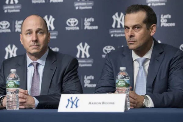 Aaron Boone and Brian Cashman