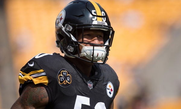 Ryan Shazier with helmet