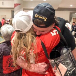 Who Is Lions’ Tate Ratledge’s Fiancée Annabelle Braden? All About Georgia Alums’ Love Life