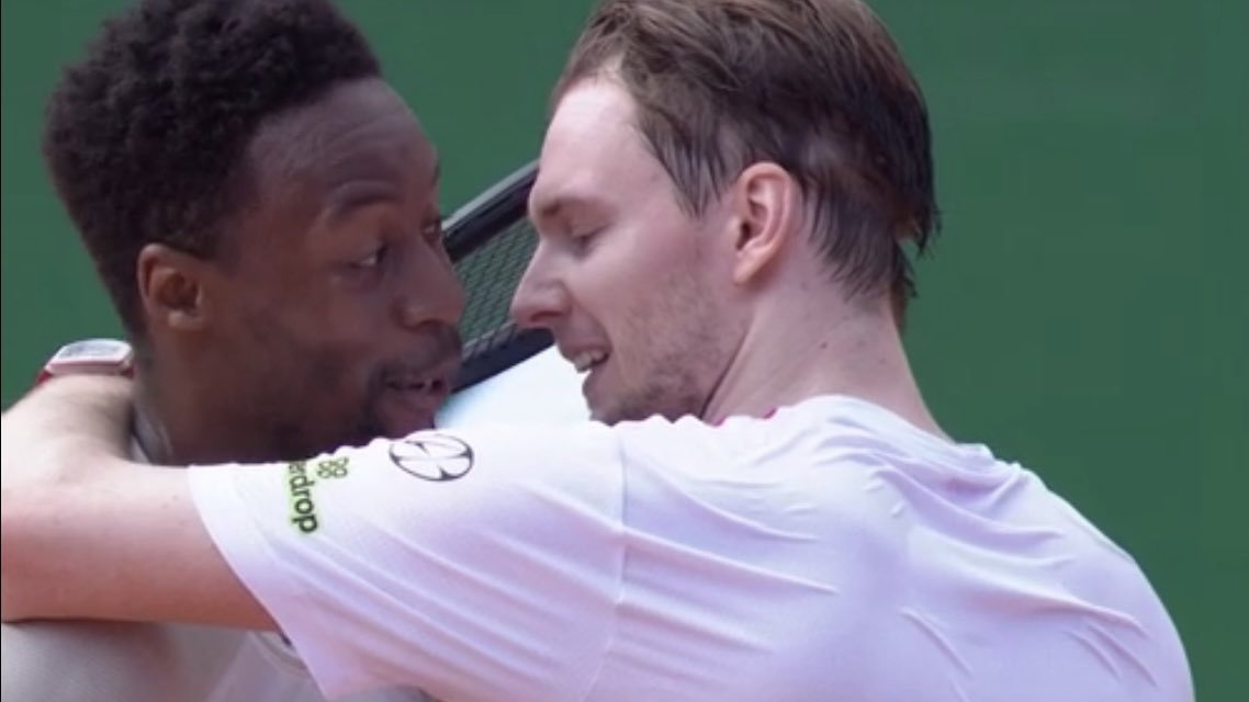 WATCH: Bublik and Monfils’ Emotional Exchange Steals Spotlight in Monte Carlo
