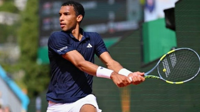 Felix Auger-Aliassime’s Match Halted After Tense Moment in Stands