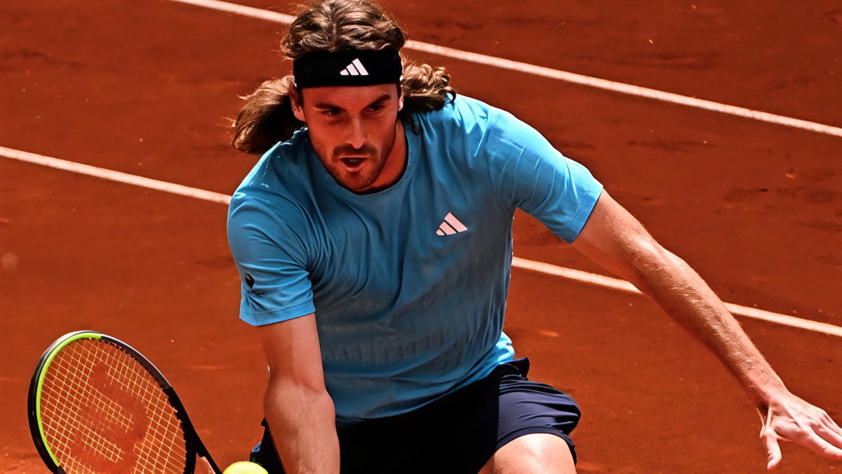 WATCH: Tsitsipas’ Misfired Shot Hits Opponent in the Face