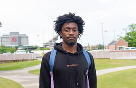 Wide receiver Omari Kelly