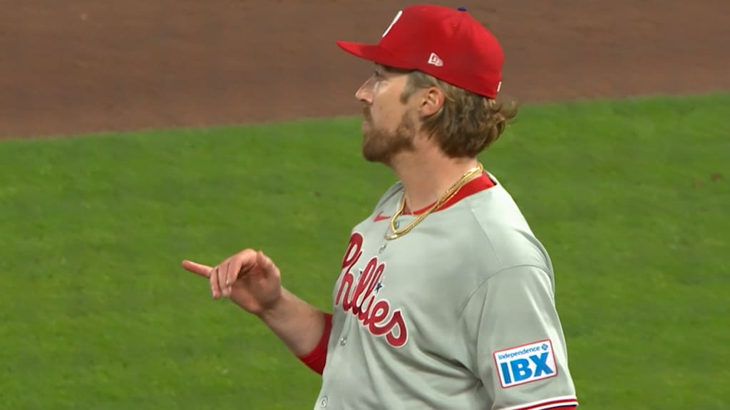 What Health Condition Is Daniel Robert Suffering From? Phillies’ Pitcher’s Net Worth, Wife, Parents, Siblings, Ethnicity & MLB Contract