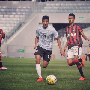 article-image