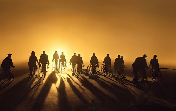 bigstock-Silhouette-Of-Cyclists-At-Sunr-463799727-870&#215;550